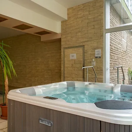 Hotel Fit 4*